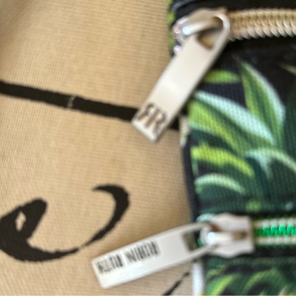 Robin Ruth Aloha Hawaii Rainbow Zipper Crossbody Bag Purse - Picture 4 of 5